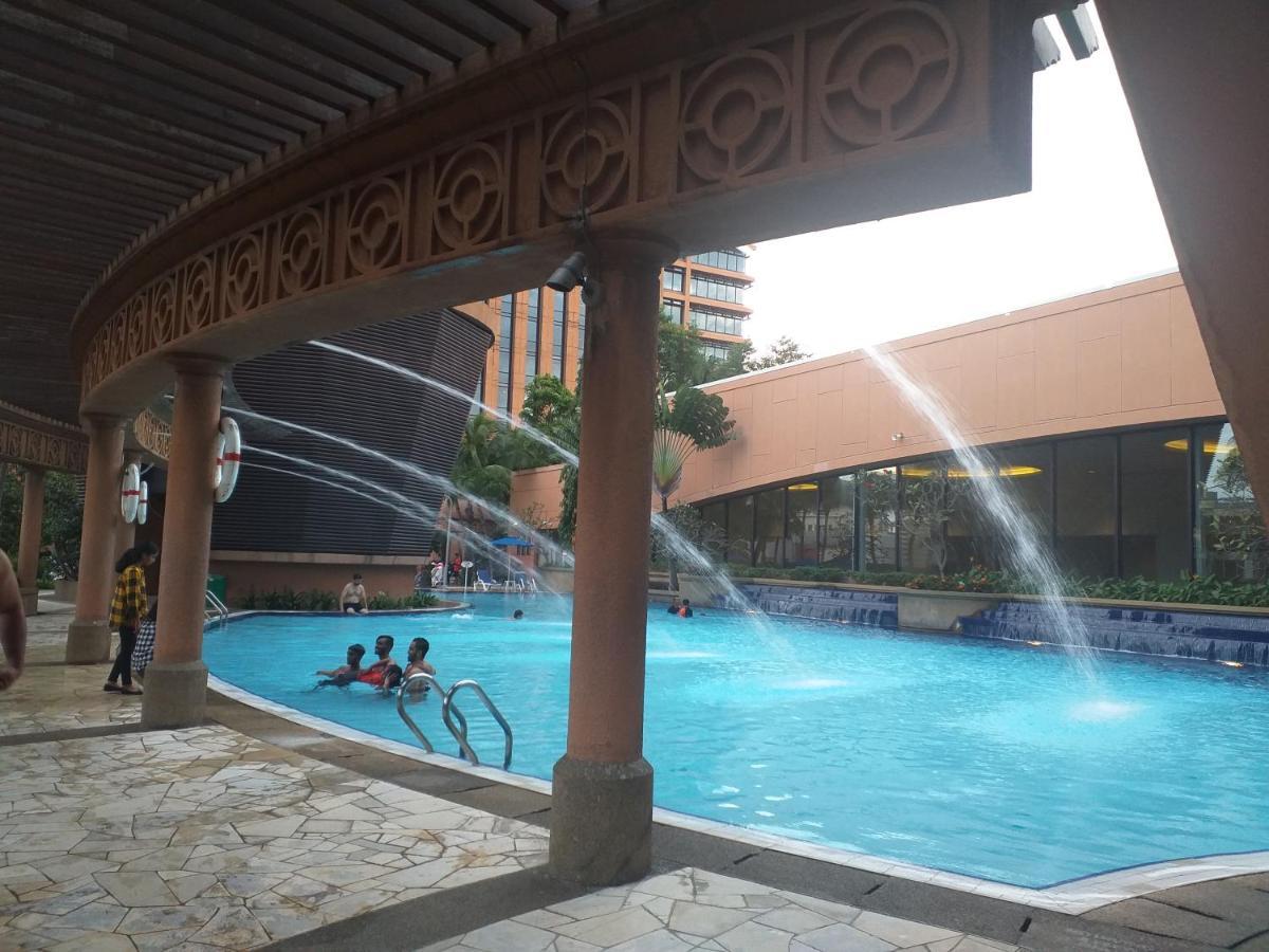 Sabah Suites At Times Square Kl Kuala Lumpur Esterno foto