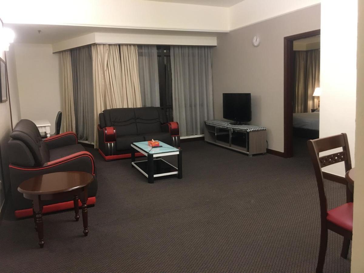 Sabah Suites At Times Square Kl Kuala Lumpur Esterno foto