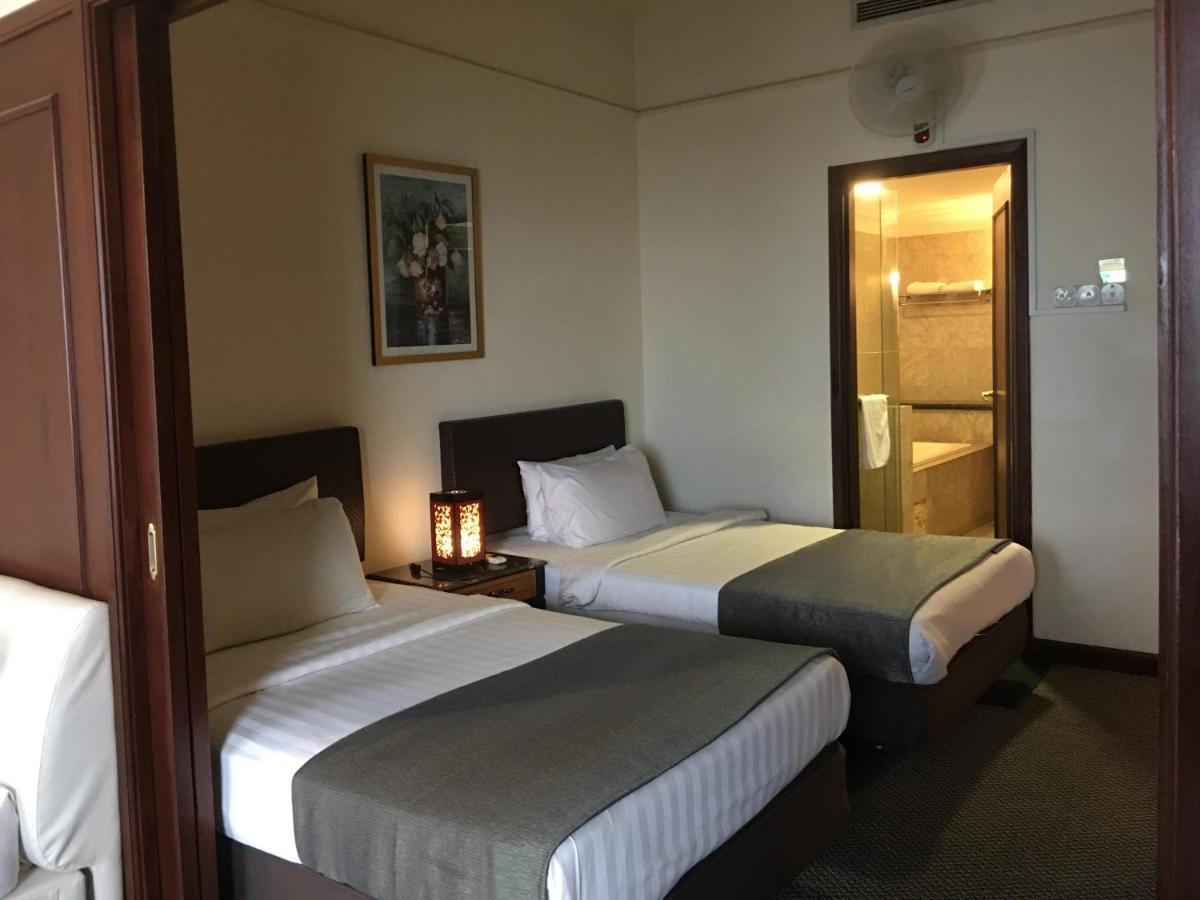 Sabah Suites At Times Square Kl Kuala Lumpur Esterno foto