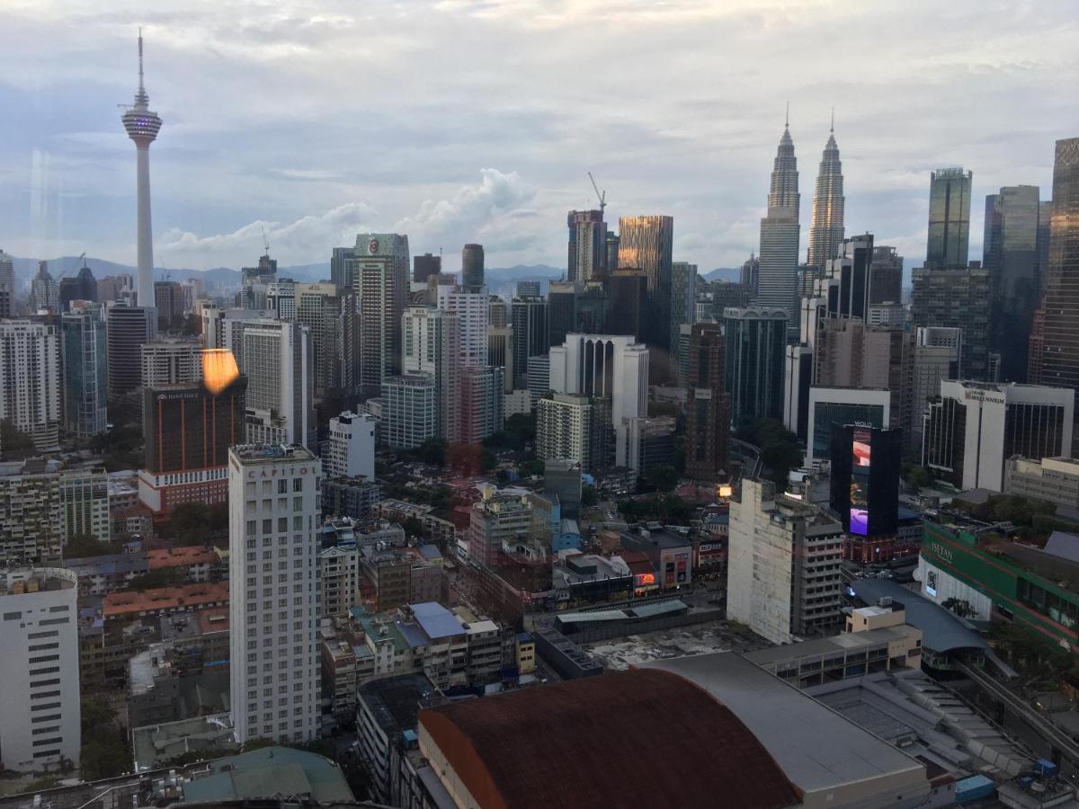 Sabah Suites At Times Square Kl Kuala Lumpur Esterno foto